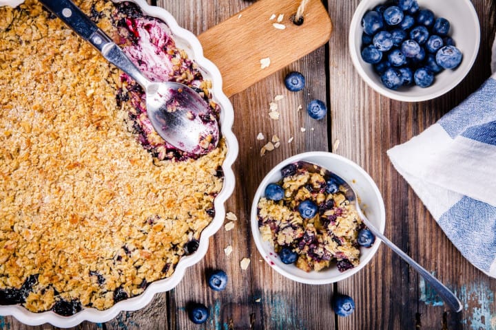 blueberry crisp